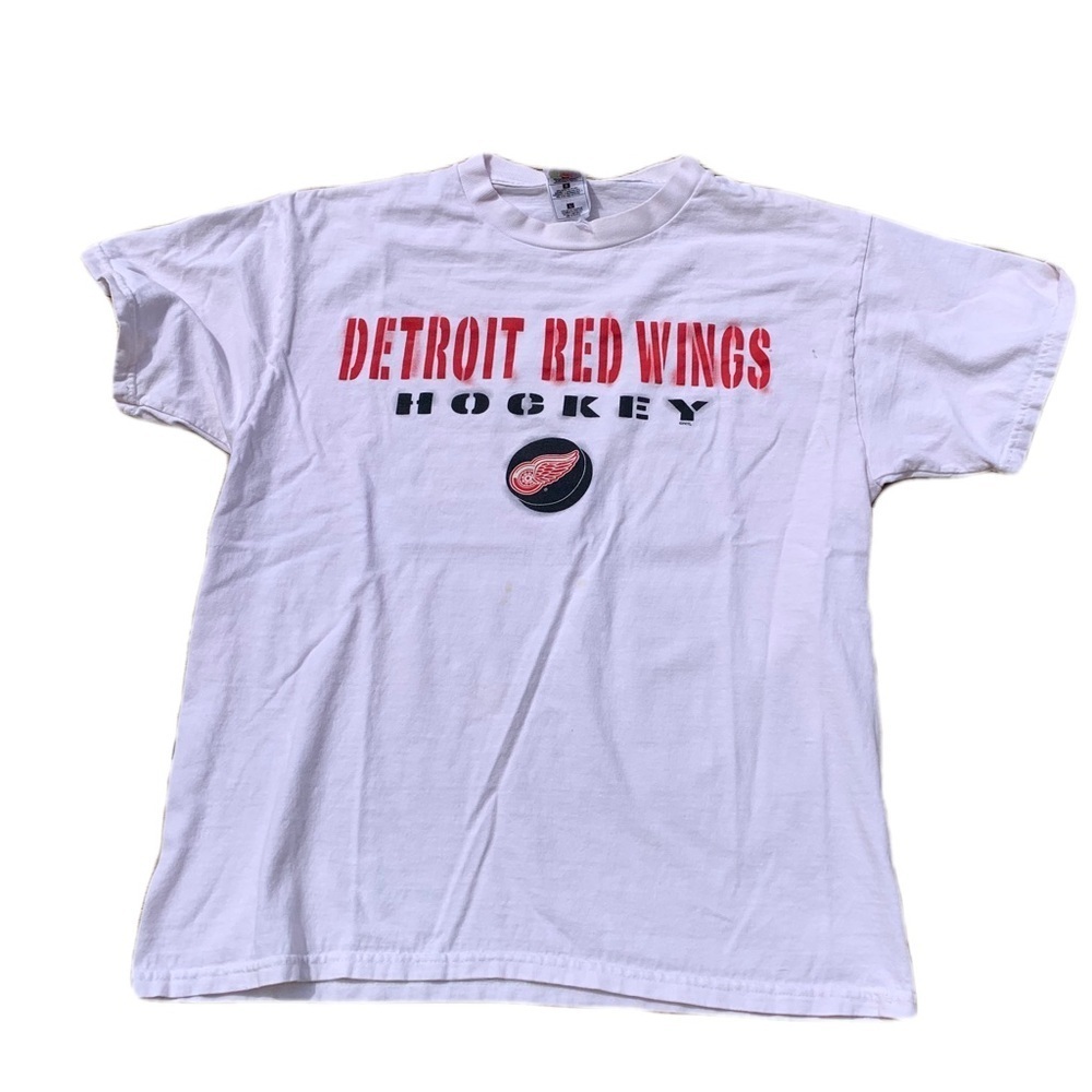 ⚡️Vintage Detroit Red Wings Hockey T-Shirt | Size Large Distressed